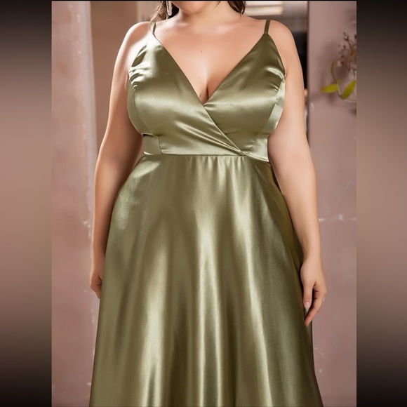 Plus Overlap Collar Satin Cami Formal Dress - Picture 4 of 4